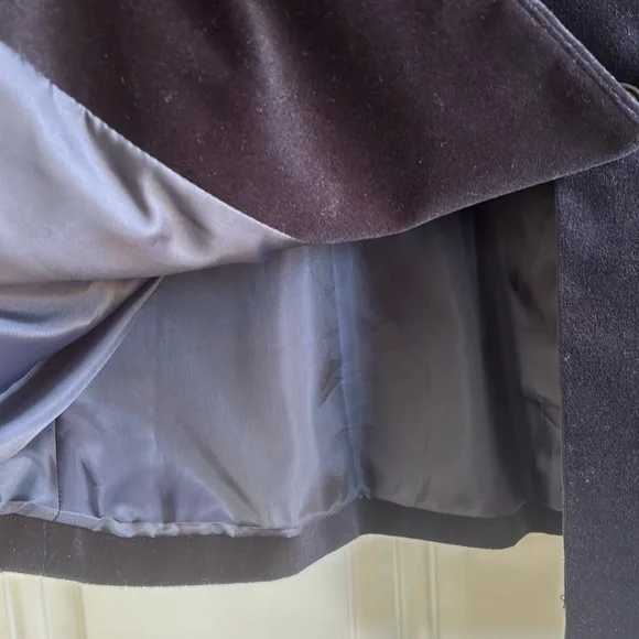 Talbots Navy Blue Velvet Jacket, Size 10 Petite - Picture 10 of 12